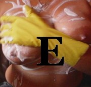 -DildoQueen- - - E - wie *Eincremen*