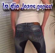-sex-and-fun- - In die Jeans gepisst