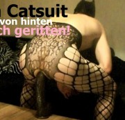 666ass666 - Im Catsuit von hinten Tisch geritten!