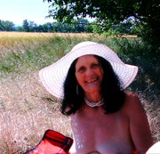 ANALRING – MO. 29_07_2019…FOTZENSCHLAMPE..FICKLOCH ANALRNG SUCHT AUCH HEUTE DREHPARTNER FÜR PORNOS !!! MELDEN