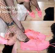ANERI – Wunschvideo Spritz mir alles auf meine Turnschuhe