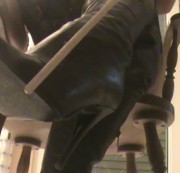 AlfaBitch - Sklavenschule-Stiefellecken-Anleitung-BDSM