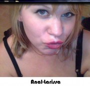 Anal-Larissa - Richtig geiler Blowjob mit Gesichstbesamung