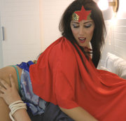 Angel-Sweet – WonderWoman  Fuck-Actions