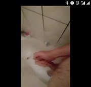 Angelsan1983 – Spaß unter der Dusche