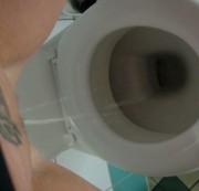 AnnaHWI - Das Raststättenklo!