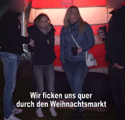 AnnabelMassina - Public Fick mitten auf dem Weihnachtsmarkt