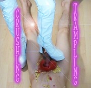 AnnikaBond - Gemüse Crushing ~ Schwanztrampling