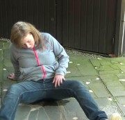 Aukje85 - Pissing in my jeans 2