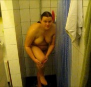 BBWQueen - BBWQueen unter der Dusche