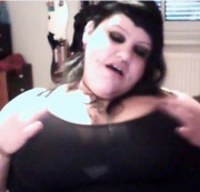 BabyCore - Zunge+nackte Tittis =D