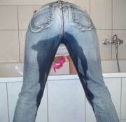 BaerchenUndHasi - Meine Lieblingsjeans vollgepisst....