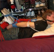 Bondage-boy - Strenger Hogtie