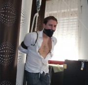 Bondage-boy - Slaveboy verschnürtt und gequält