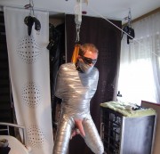 Bondage-boy - Suspension Mumifizierung & Abgemolken