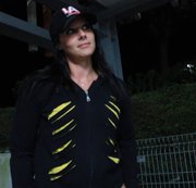 Brandi_Black – Public NS im Parkhaus
