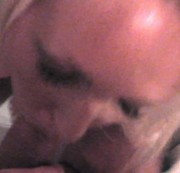 CapricaCum - Barbie im Fitnessstudio angepisst