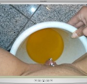 ChrissyDeluxe - USERWUNSCH:AN DEN EIMERAND GEPISST
