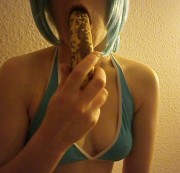 CuteKitten - Bananenblowjob