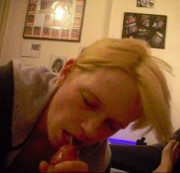 D-Townpaar - zum höhepunkt in den Hals gespritzt