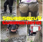 Darkbaby83 – Saunaanzug und Gummistiefel Matscherei