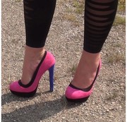 Darkbaby83 - Süße Heels beim walk
