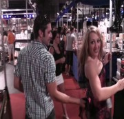 Der-Seefahrer - Publikfick mit Teeny auf der Erotikmesse!!!