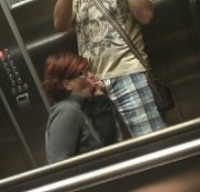 DerMeisterPopper - Blowjob im Aufzug