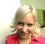 Diether-v-Stein - 18 Jährige Daniella strippt und läßt sich fingern