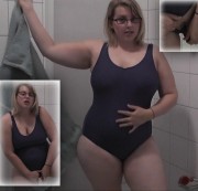 Dirty-Lena - Dildofick in blauem Badeanzug