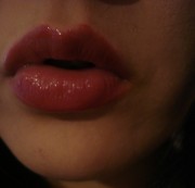 DirtyBabe85 - mein lipgloss Lippen