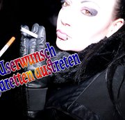 Dominique-Plastique – Userwunsch – Zigaretten austreten