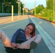 Doreensworld - Bahnhof + Dildo = Public-Fotzen-Spaß!