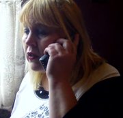 Eheflittchen68 – pissen beim Telefongespräch mit Arztpraxis
