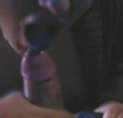 Emily-Lu - Nach dem Shoppen - hinterm Baumarkt...