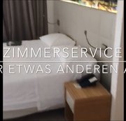 Etwasneugierig – Zimmerservice der etwas anderen Art…