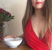 FinDomLadyStefanie – Vorgekaut und ausgespuckt