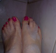 Finchen89 - Fuß beim Baden