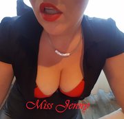 FindomMistressJenny – Meine Titten zerficken dir deinen Verstand