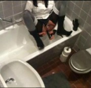 Fingerthoungh - Fortsetzung... Tranny in Bathroom