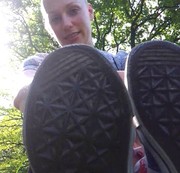 Finya - Du stehst auf sportliche Schuhe?
