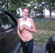 FrankfurterTitten - Oben ohne am Frankfurter Flughafen