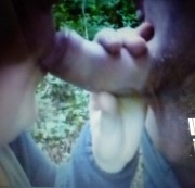 GAPA-Paar - Blasen draussen im Wald