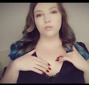 GabrielaSyren - TIT.SMOKE.NAILS - TEASING! (DEUTSCH)