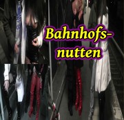 Geile-Cindy - Öffentliche BAHNHOFS LATEXNUTTEN!