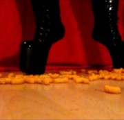 Gerten-Wendy - Erdnussflips in Pony Heels gecrusht