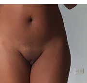 GinaDimples – Booty bouncing