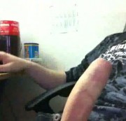 GrafWotan - Geil im Büro gewichst