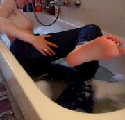 HeavenlyKiss - Mit Jeans in die Wanne !