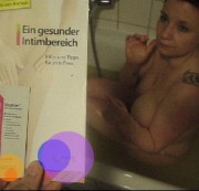 Hochimins - Muschi wird Produkttesterin